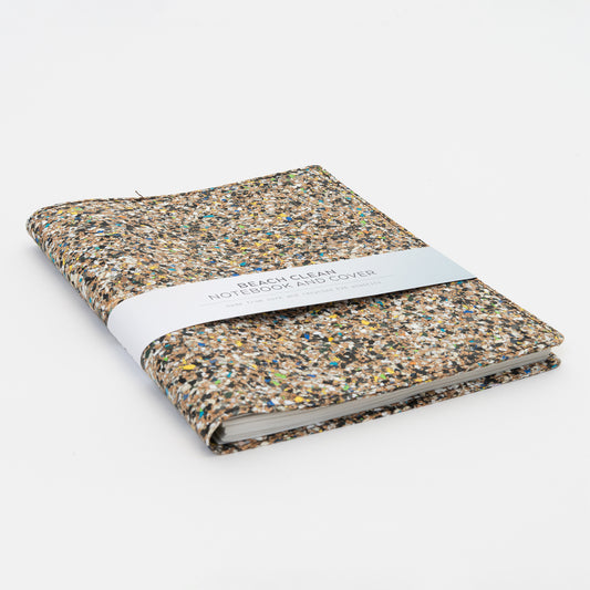 nOTEBOOKS MADE OF COLOURFUL RECYCLEWD PLASTIC AND CORK WITH BELLY BAND