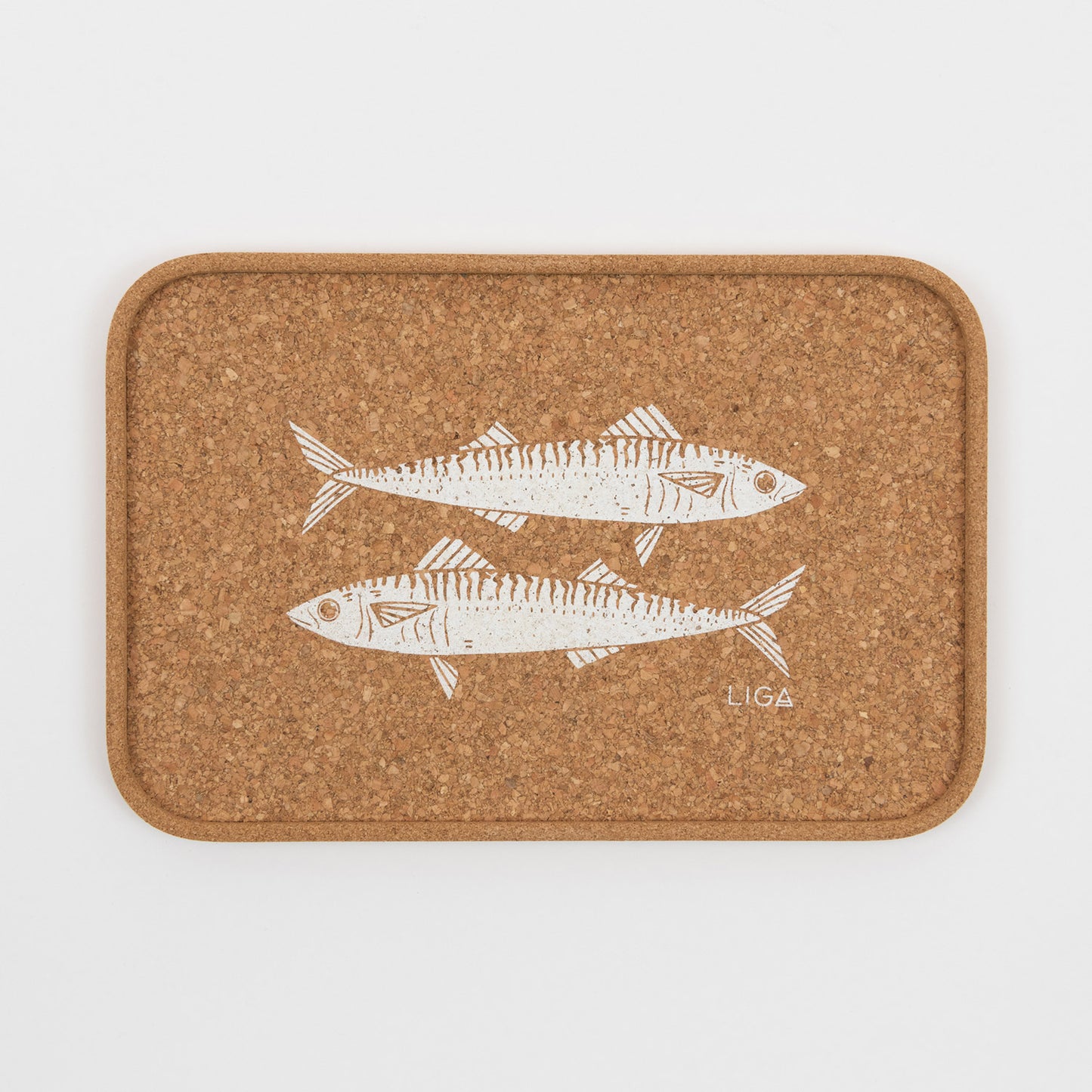 Rectangular cork drinks tray with a lip featuring an illustration of two mackerel in white.