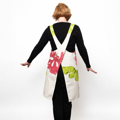 back view showing crossback seaweed design apron